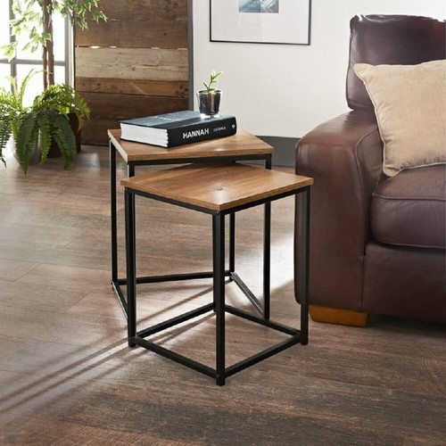 Space saving square - space, nest